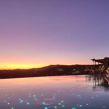 Myconian Utopia Relais & Chateaux 5* Elia (Mykonos)