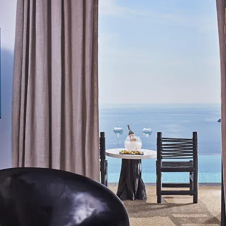 Myconian Utopia Relais & Chateaux 5*