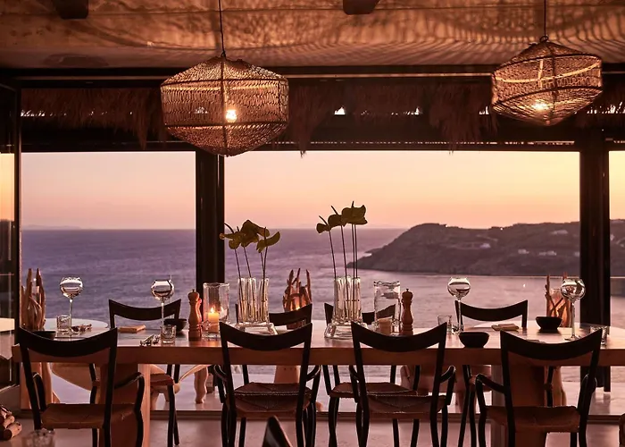 אתר נופש Myconian Utopia Relais & Chateaux 5*