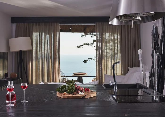 Курортный комплекс Myconian Utopia Relais & Chateaux