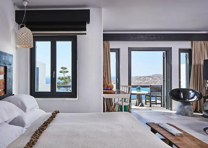 אתר נופש Myconian Utopia Relais & Chateaux 5*