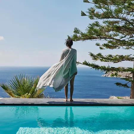 Myconian Utopia Relais & Chateaux 5*