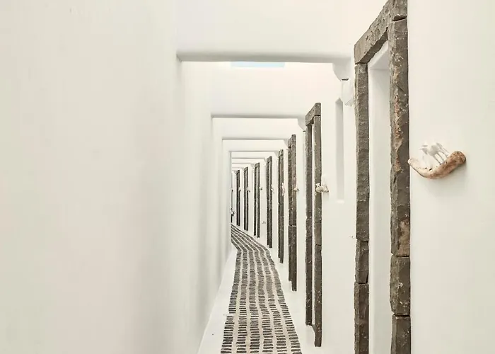 Myconian Utopia Relais & Chateaux Resort Elia (Mykonos)