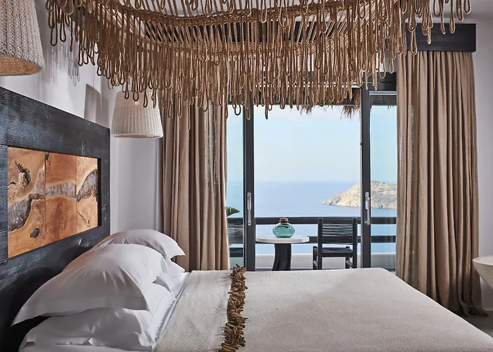 Myconian Utopia Relais & Chateaux 5*