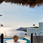 Station touristique Myconian Utopia Relais&chateaux