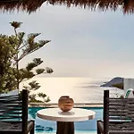 Station touristique Myconian Utopia Relais&chateaux