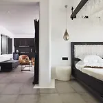 Myconian Utopia Relais&chateaux