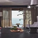 Station touristique Myconian Utopia Relais&chateaux