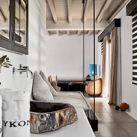 Myconian Utopia Relais & Chateaux