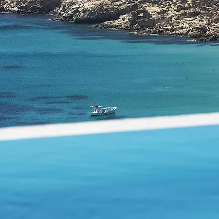 Myconian Utopia Relais & Chateaux Resort 5*