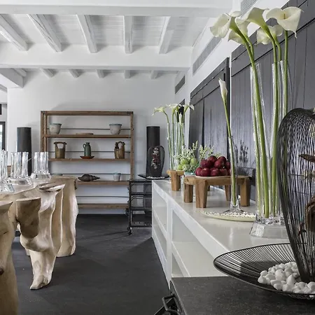 Myconian Utopia Relais & Chateaux 5*