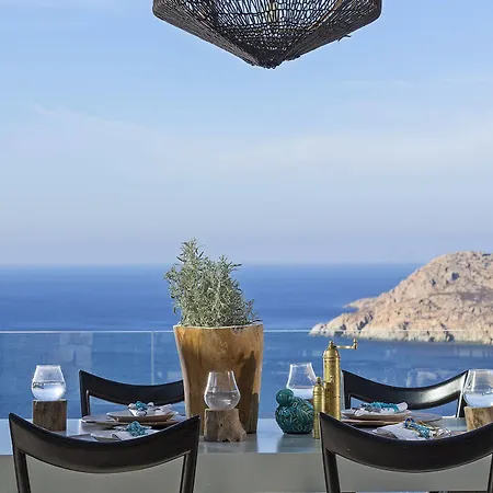 Myconian Utopia Relais & Chateaux Elia (Mykonos)